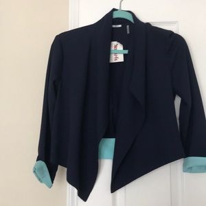 New with Tags Tahari crop navy teal blazer XS